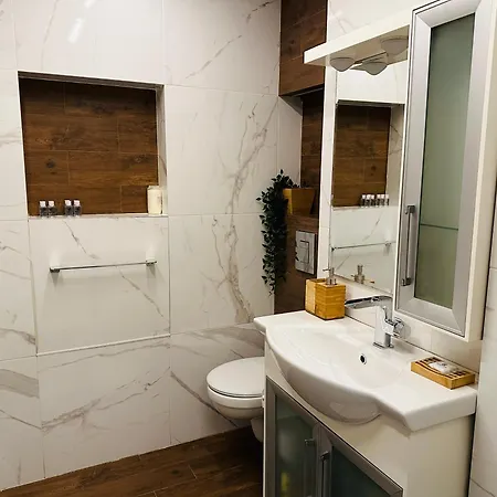 Apartment Luxury Oasis In Absolute Center Of Sofia