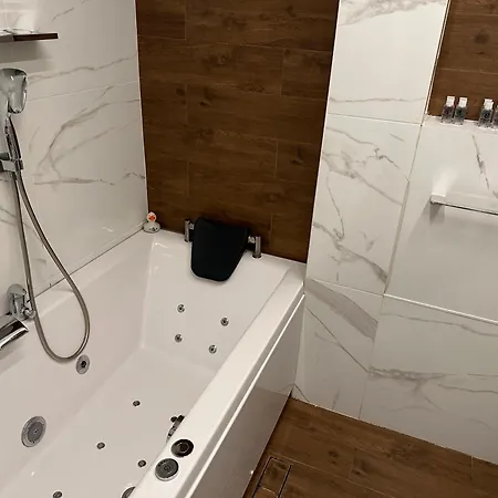 Apartment Luxury Oasis In Absolute Center Of Sofia